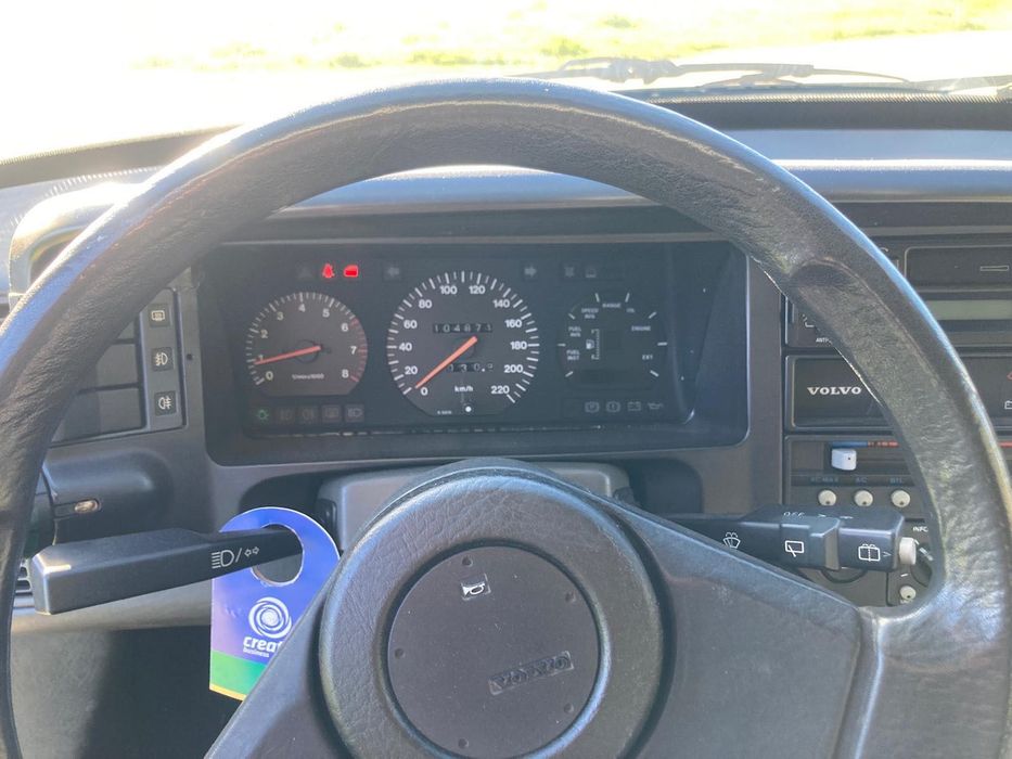 Volvo 480 impecável foto 3