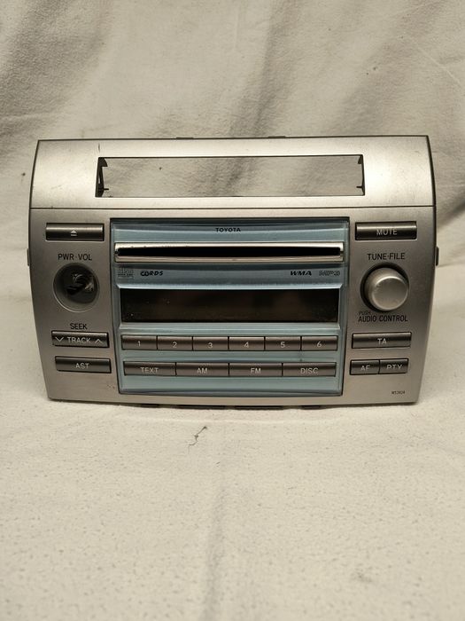 Radio samochodowe Toyota W53824