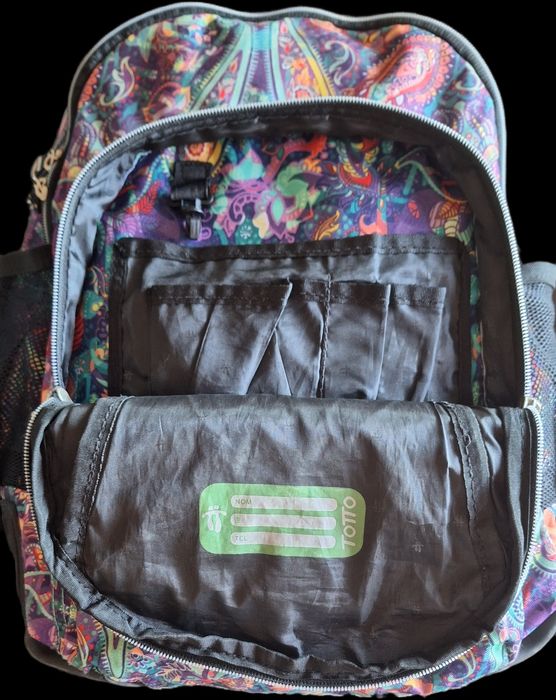 Mochila e Estojo Totto