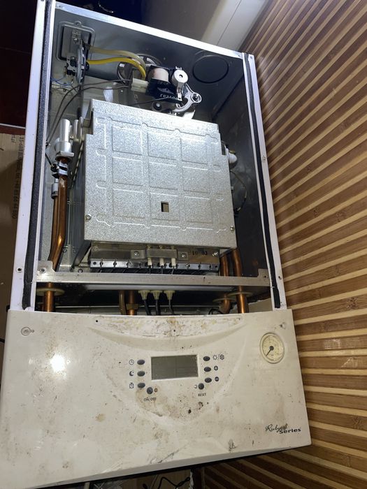 Газовый котел Rocterm Diamond Ruby турбо на разбор