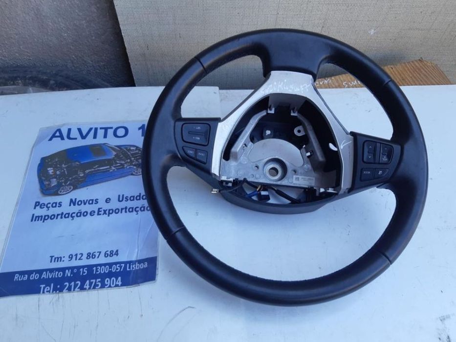 volante com comando Suzuki Swift 2011