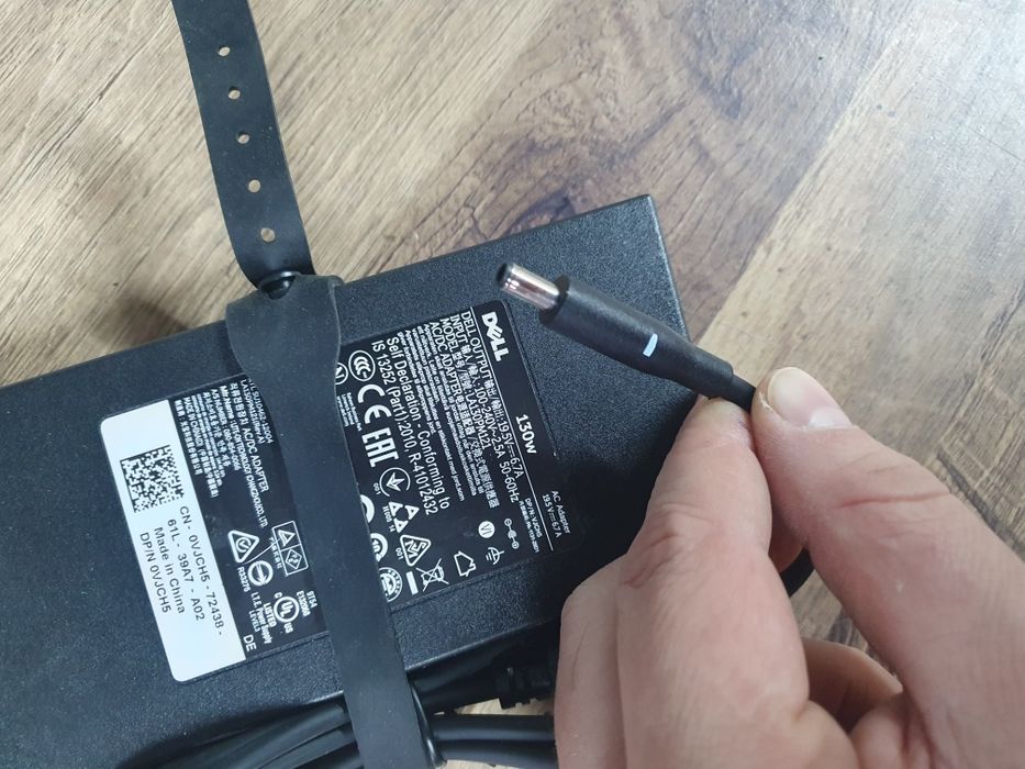 Зарядка зарядное блок питания живлення Dell 130w XPS 4.5×3.0mm ориг