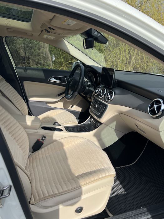 Mersedes benz - GLA 250
