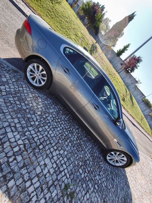 Jaguar XF 2.0 Prestige