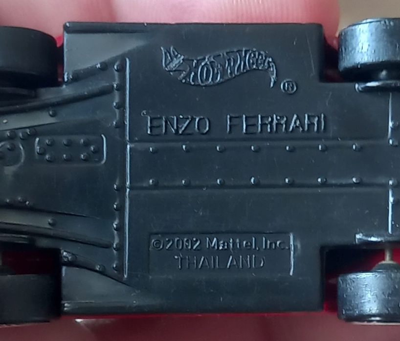 Enzo ferrari hot wheels