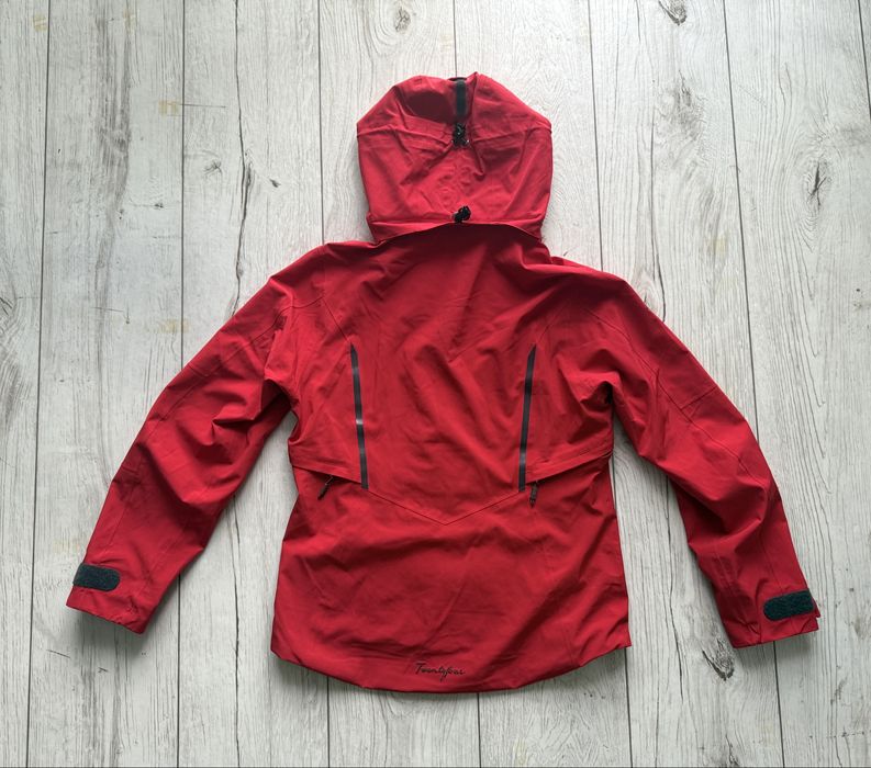 Kurtka softshell czerwona Twentyfour outdoor trekkingowa kaptur 38 M