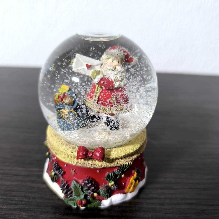 Снігова куля Inge Glas Різдво з Сантою В9