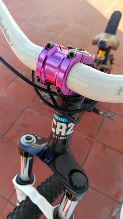 Dirt Jump Saracen Amplitude CR2