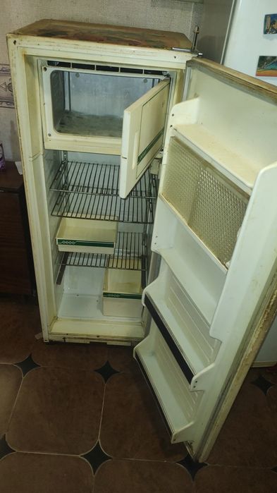 Холодильник робочий