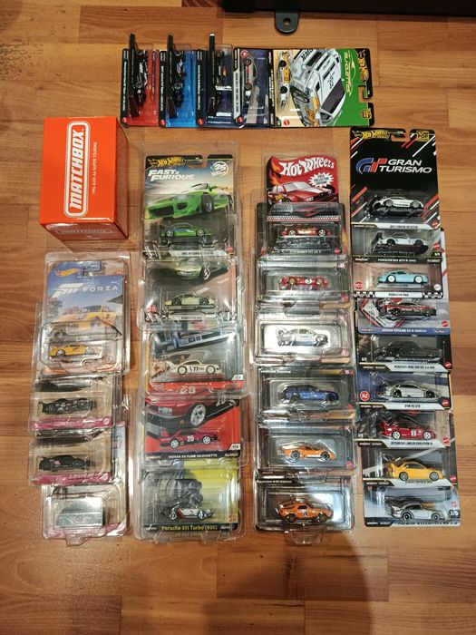 Hot Wheels Premium Elite 64 Silver series