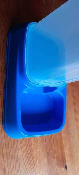 Bebedouro ou comedouro para animais