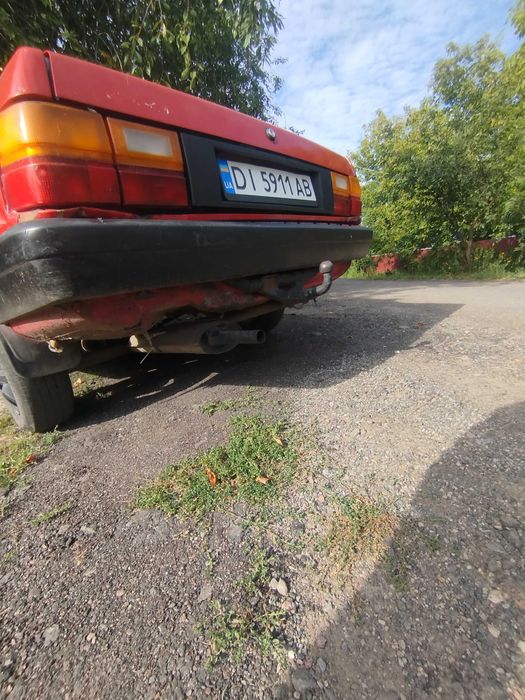 Ауді 80 на повному ходу