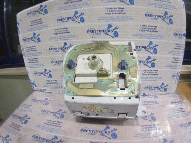 Quadrante / painel de instrumentos NISSAN Cabstar Chassis (F22, H40)