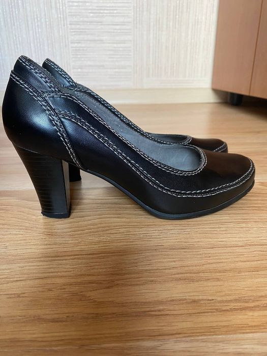 Кожанные туфли р.38