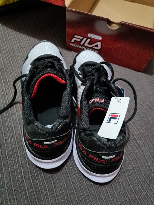 Sapatilha corrida fila nova na caixa n 41