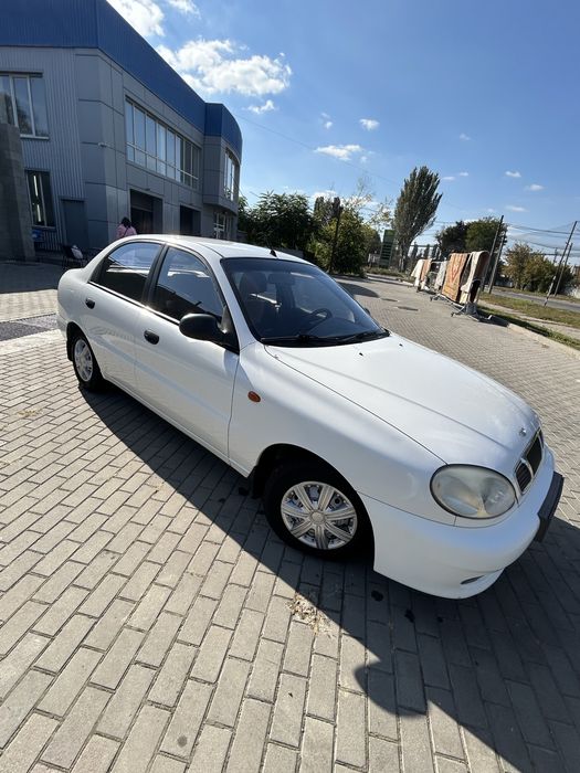 Продам автомобіль Део Ланос
