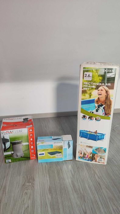 Piscina com Motor e Resguardo