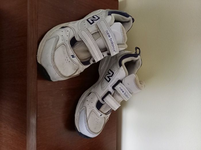 Buty dziecięce New Balance rozmiar 32,5