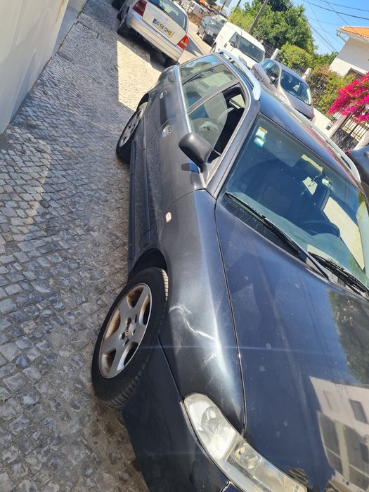 Audi A6 2.5 TDI com inspeccao