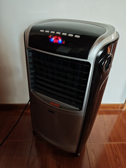 Vendo Climatizador Ar Quente e Frio