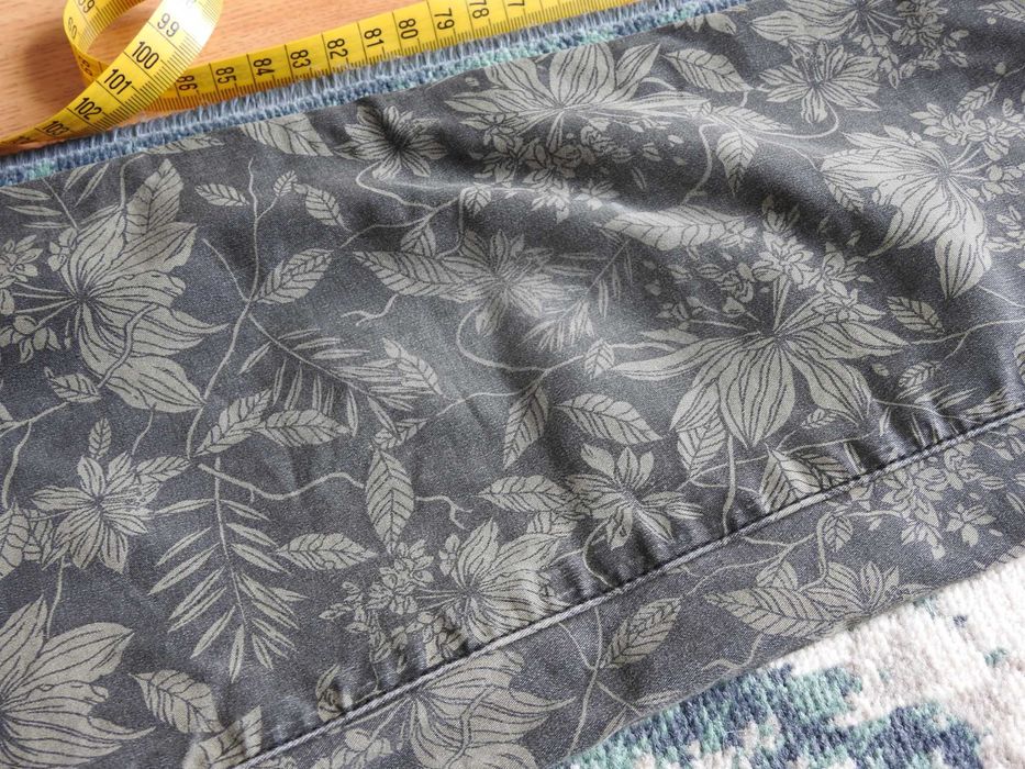 Spodnie wzorzyste Medicine