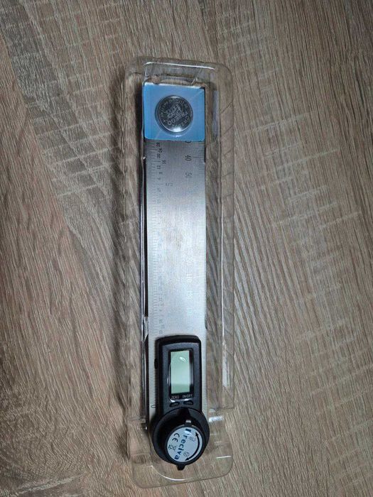 Цифровий транспортир Preciva з екраном HOLD