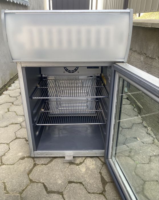 Холодильник -вітрина SFA COOL(Frigolas)