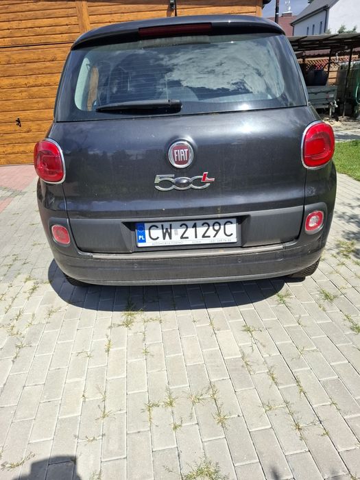 Fiata 500l 1.4 120km z małym przebiegiem