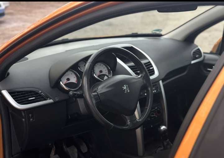 Peugeot 207*2007