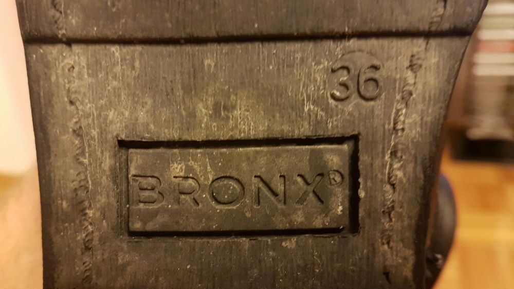 Buty BRONX nr 36 czarne skóra orginalne