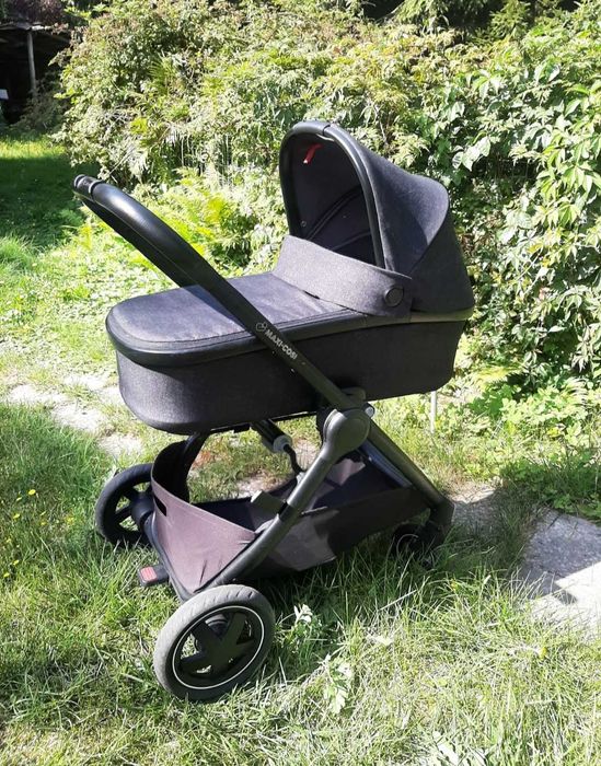 Wózek Maxi cosi Adorra nomad black 2in1