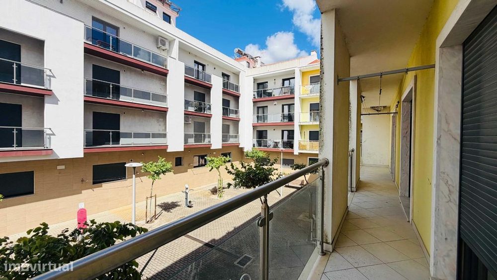 Apartamento T4 com 194m2 e amplas varandas Pinhal Novo