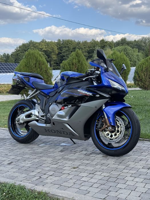 Honda CBR1000RR 2005