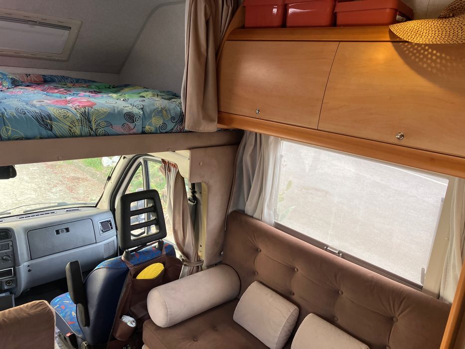 Autocaravana em excelente estado de conservação