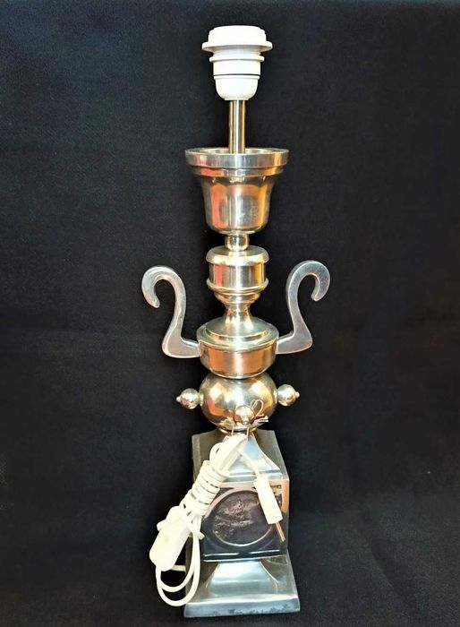 Candeeiro Mesa Modernista