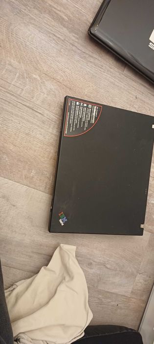 Laptopy sprawne (c2d-i7)