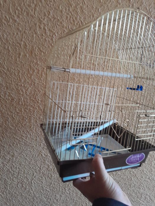 Продам клітку для папуги