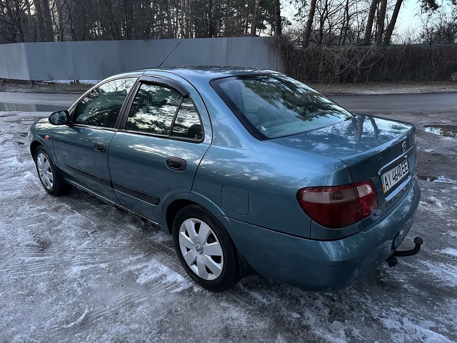 Nissan Almera N16