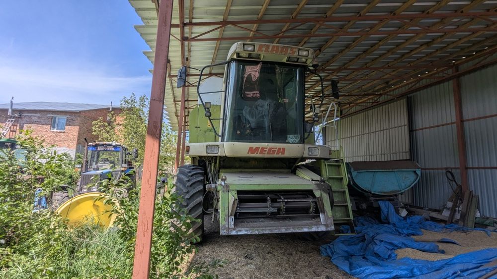 Комбайн  claas  mega 208 dominatоr