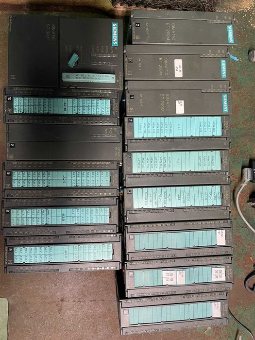 Moduły Siemens Simatic S7 SM321 SM322 SM323 SM335 CP340 IM153-1