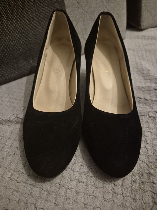 Czółenka słupek 36