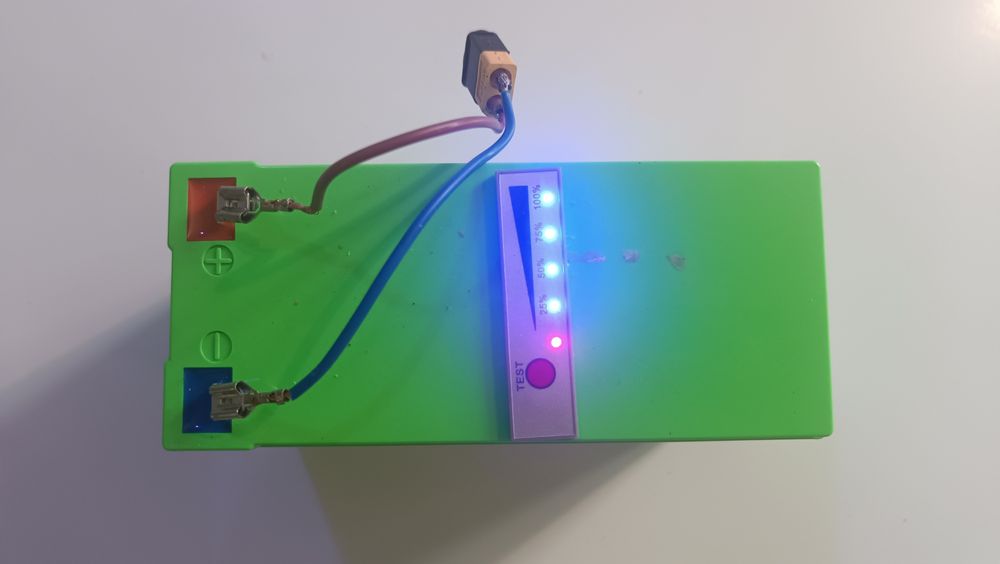 Акумулятор літій