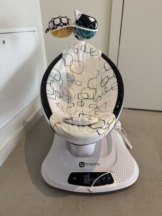 Espreguicadeira eletrica 4moms - mamaRoo 4