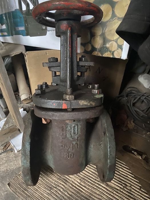 Засувка, задвижка 100 мм-1200 грн