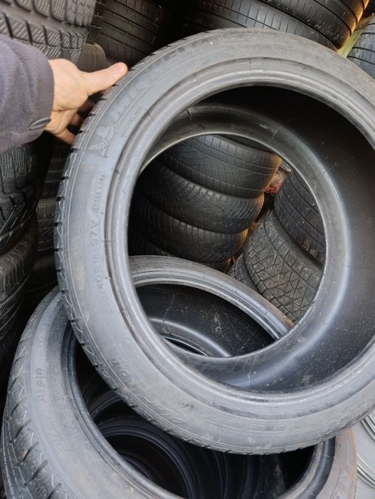 245/40/18 Michelin pilot alpin