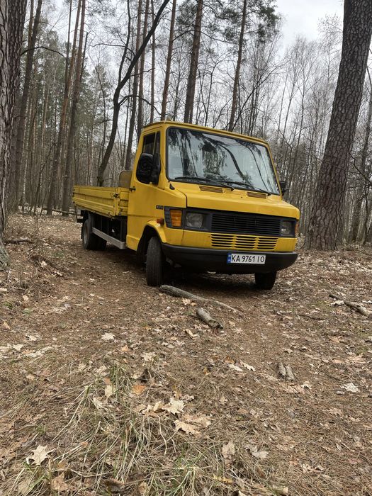 Mersedes T1 407  спарка бортовий 4 м