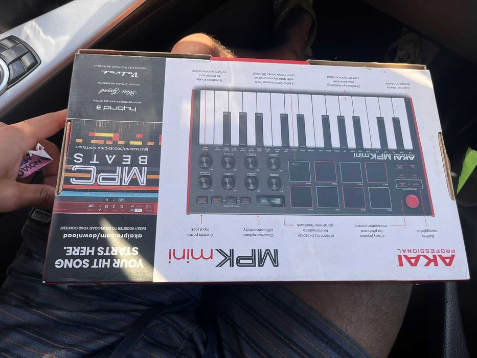 Piano/Teclado MKP Akai mini 25 teclas
