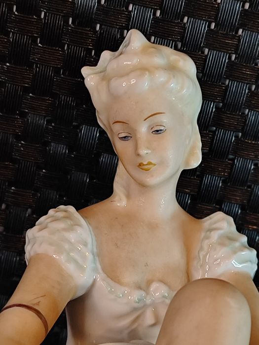 Porcelana Turyngia Figurka Baletnica Schaubach Kunst
