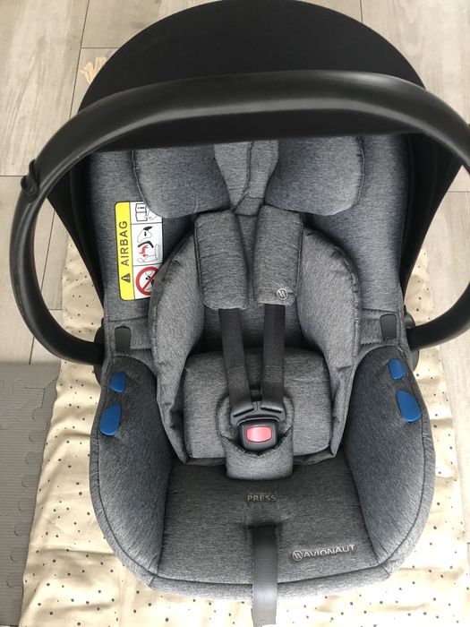 Fotelik Avionaut Pixel szary lekki do 13 kg