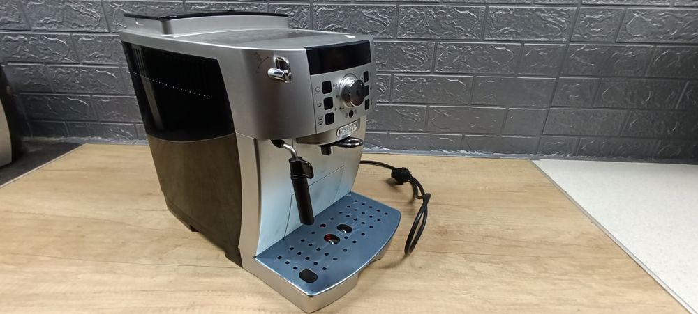 Delonghi Magnifica S ECAM  22.110.SB гар.6міс